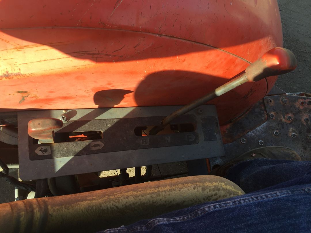 2010 KUBOTA MX4700F - Image 17